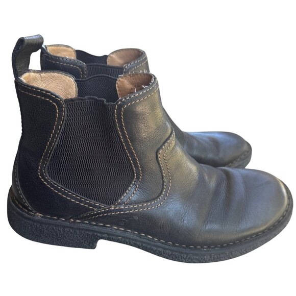 Born Black Leather Helmlock Chelsea Boot Men's Size 9.5 Round Toe Pull On - Picture 1 of 8